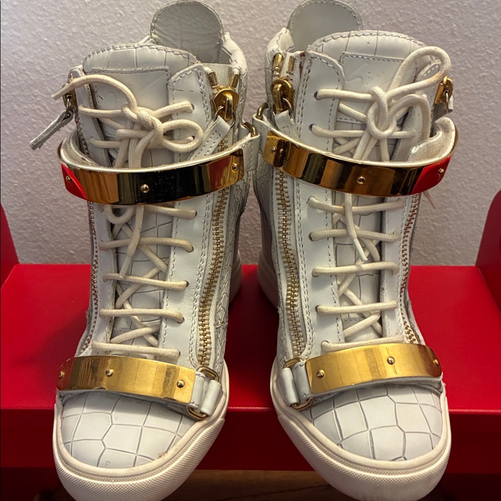 Giuseppe Zanotti White and Gold High-Top Wedge Sneakers Size 39 - Picture 3 of 12